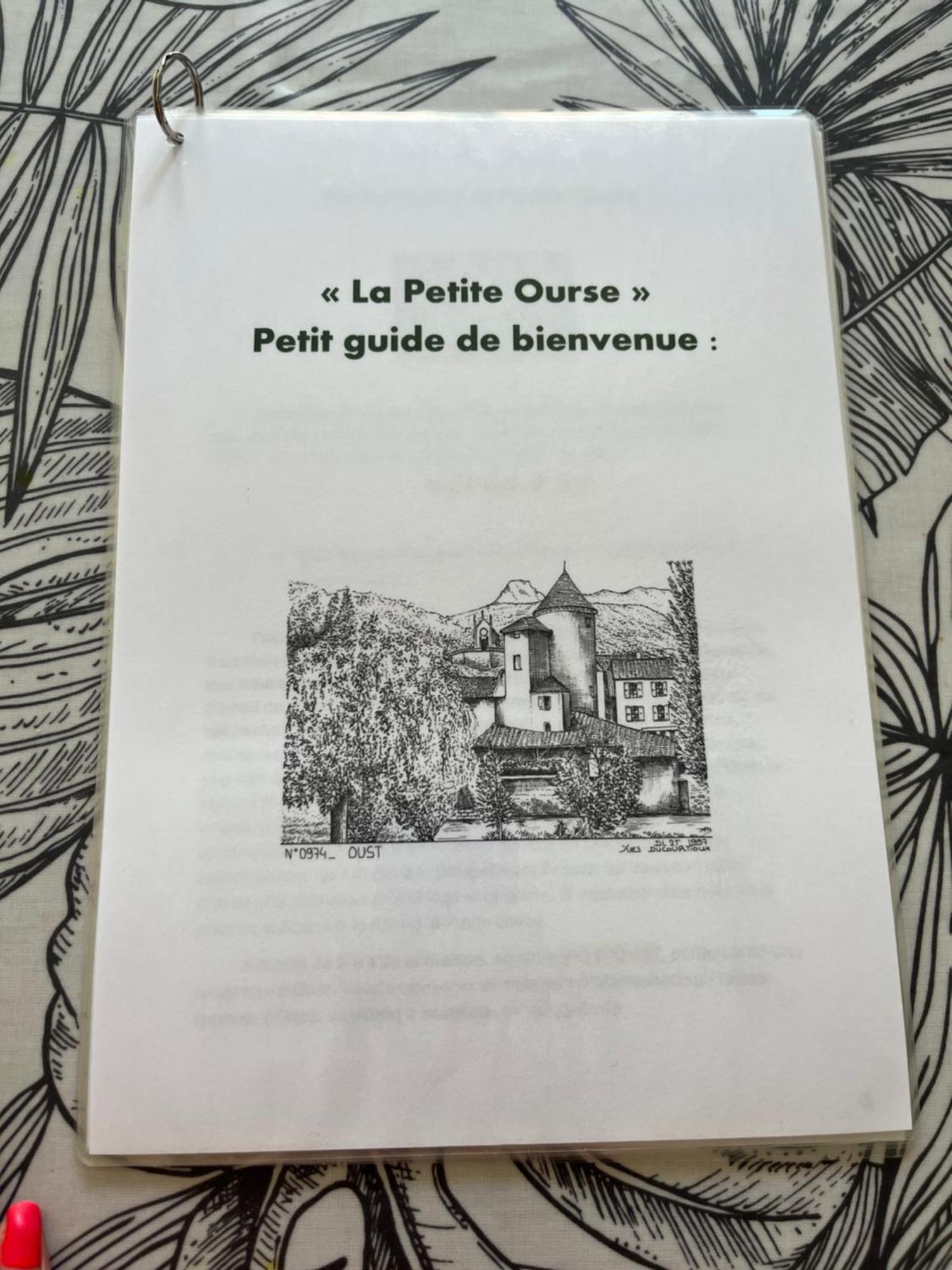 La Petite Ourse Maison De Village A Oust Eksteriør bilde